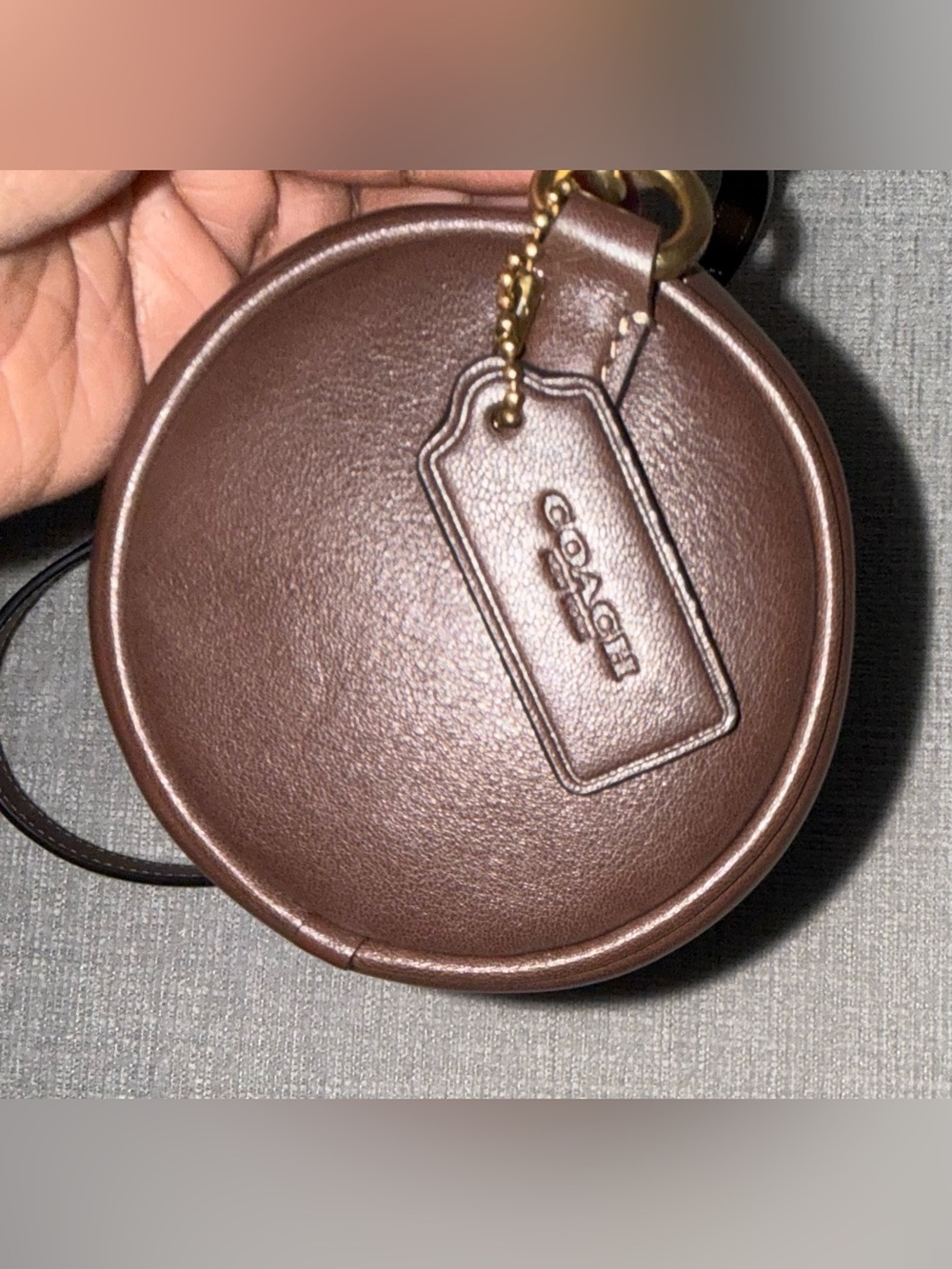 Authentic Coach Brown Barrel Bag - Picture 3 of 4